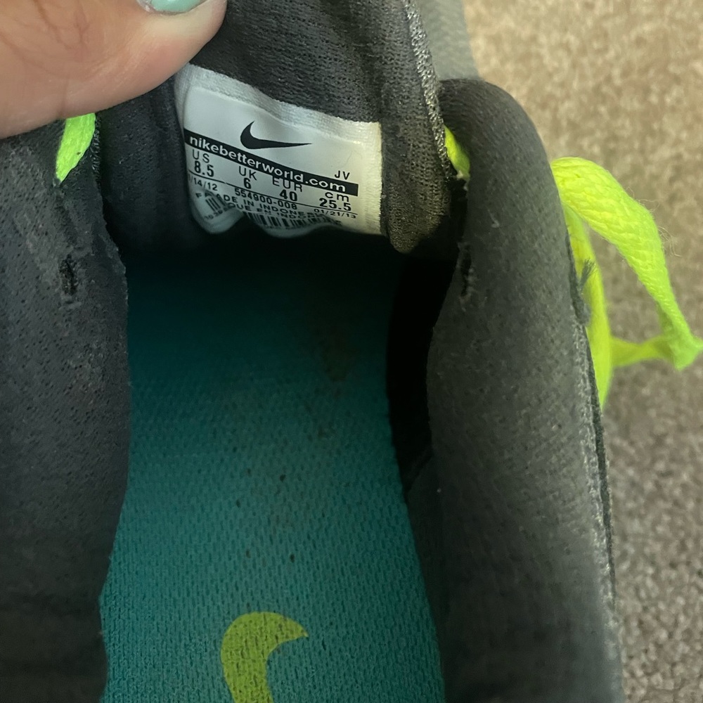 Nike sneakers - Picture 4 of 4